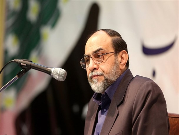 مسئولان گذشته ناکارآمدی خود را در پشت تحریم‌ها پنهان کردند/ پیگیری مطالبات مردم یکی از راهبردهای نماز جمعه است