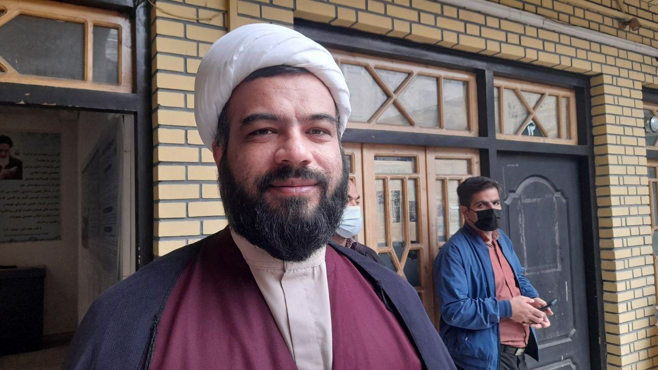 افراد بی‌بصیرت با دشمنان انقلاب اسلامی همراهی می‌کنند/ با جهاد تبیین دسیسه‌های دشمن را برملا کنیم