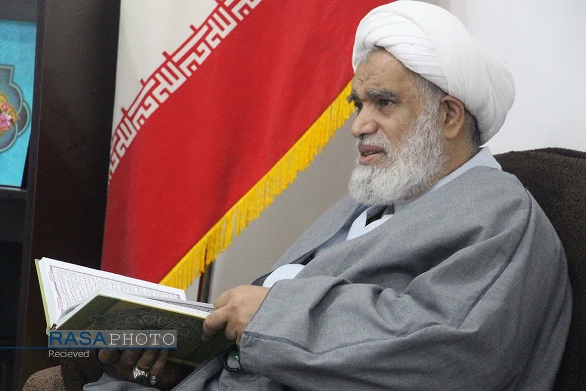 عضو هیأت رئیسه مجلس خبرگان رهبری با ستایش فعالیتهای کارکنان صدا و سیما، گفت: شبکه حوزوی بینالمللی که از قم هدایت شود میتواند مأموریتهای بسیاری را عهدهدار باشد.